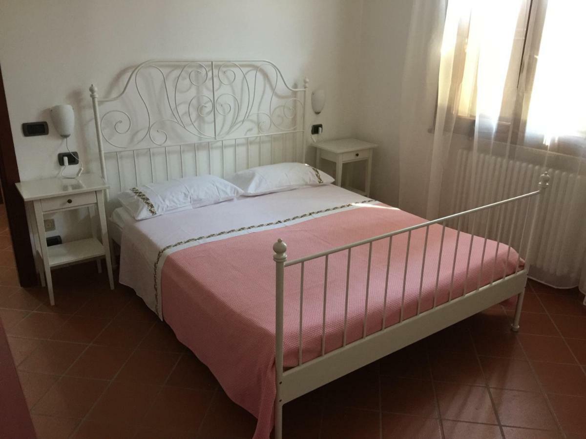 Villetta Le Rose 塔武利亚 外观 照片
